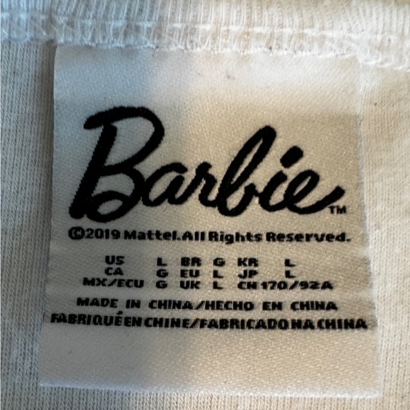 Barbie White Apparel Tag - Picture 2 of 3